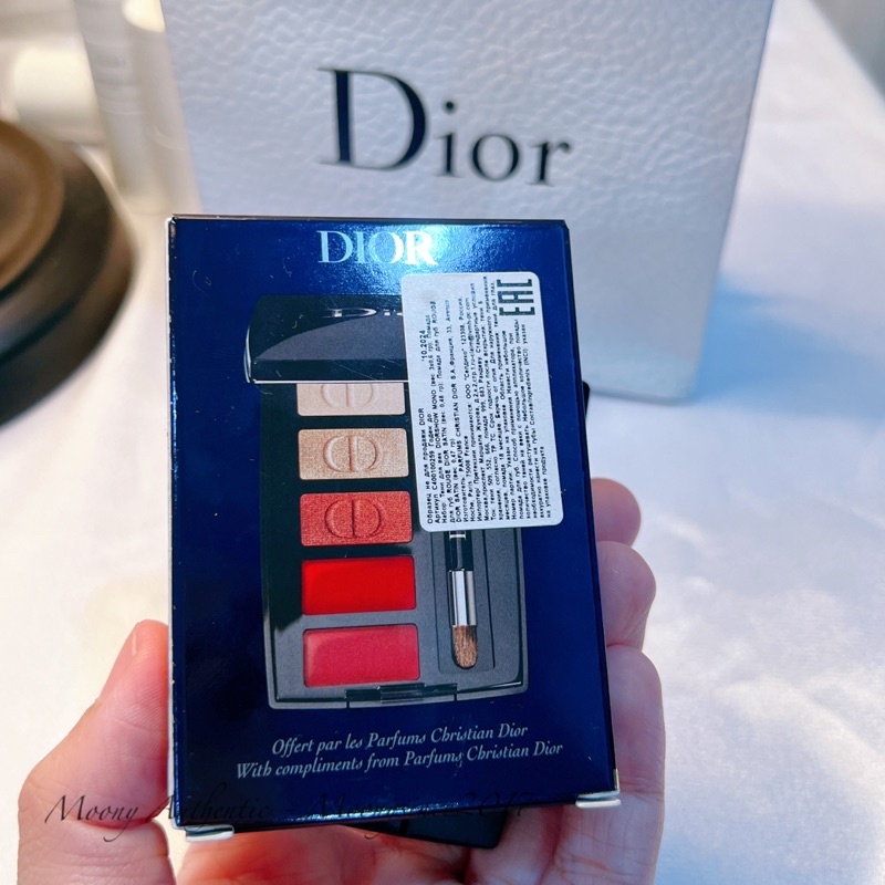 Bảng Phấn Mắt Và Son Môi Dior Mini Palette Total Look Monochrome Yeux And Lèvres 2.63g