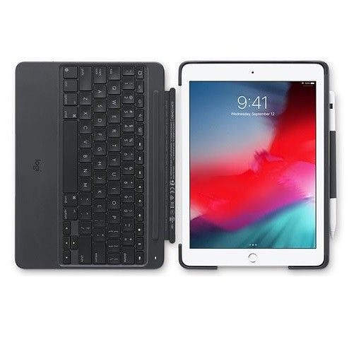 Bàn Phím Logitech Slim Combo Sử Dụng Cho iPad Gen 5-2017, Gen 6-2018 Có Đèn Bàn Phím