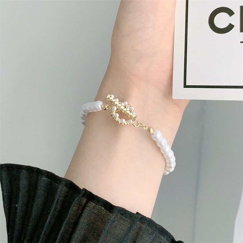 Vòng Tay Đính Ngọc Trai Phong Cách Baroque Đơn Giản Thời Trang Hàn Quốc Cho Nữ