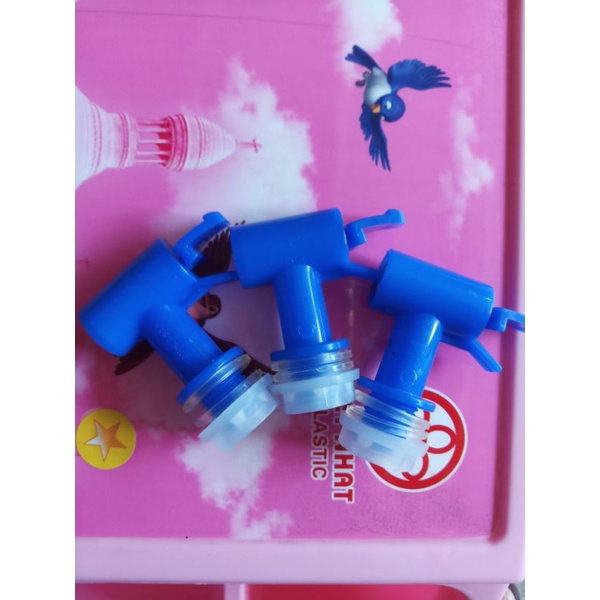 Van bình nước/ khóa bình nước xanh