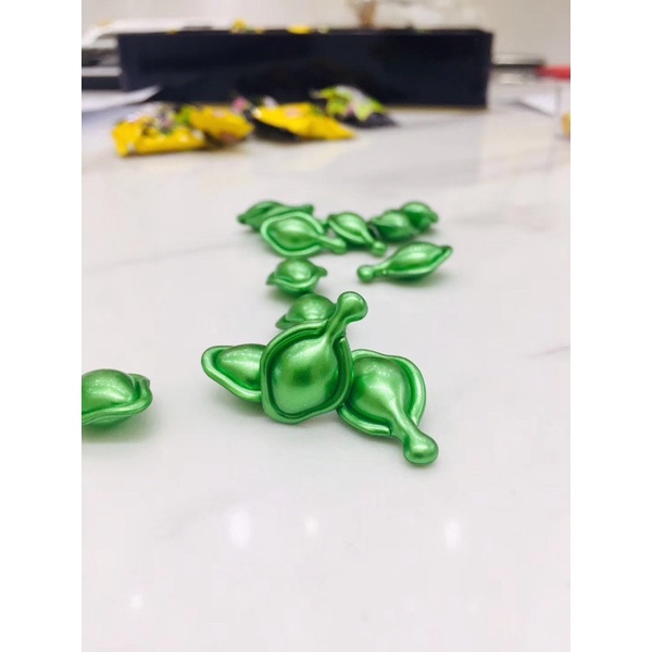 Viên nang tinh chất  Astaxanthin cải thiện làn da thô ráp và xỉn màu,se khít lỗ chân lông làm chậm lão hoá da