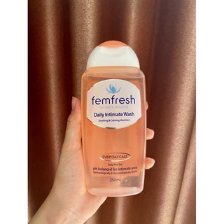 [ HÀNG MỚI]  Dung dịch vệ sinh Phụ Nữ FemFresh Úc 250ml vệ sinh phụ khoa