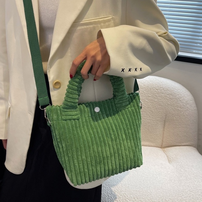 Túi Xách Vải Nhung Thời Trang Hàn Quốc Đơn Giản Cho Nữ