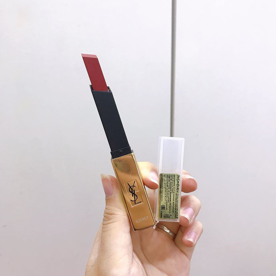 Son YSL Slim 09 tester