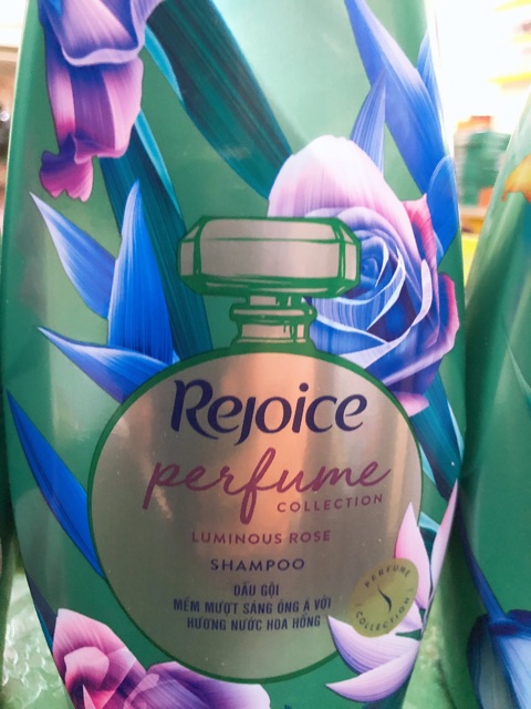 Dầu Gội Rejoice Hương Hoa Mẫu Đơn Chai 650G