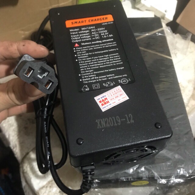 Sạc xe điện 36v 12ah-14ah