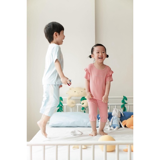 Nous sale - Bộ dài tay Nous size to trai gái (2-6T)