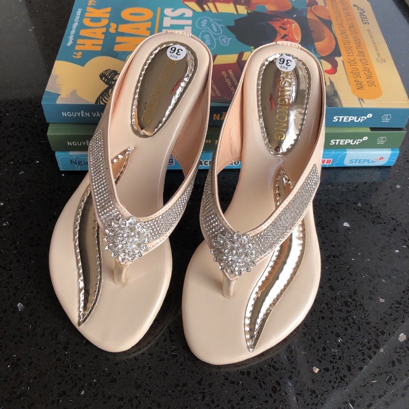 dép kẹp hẹ xỏ ngón nữ đính hạt đá xoàn size 35-41