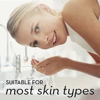 Sữa rửa mặt có hạt Olay Total Effects 7 in 1