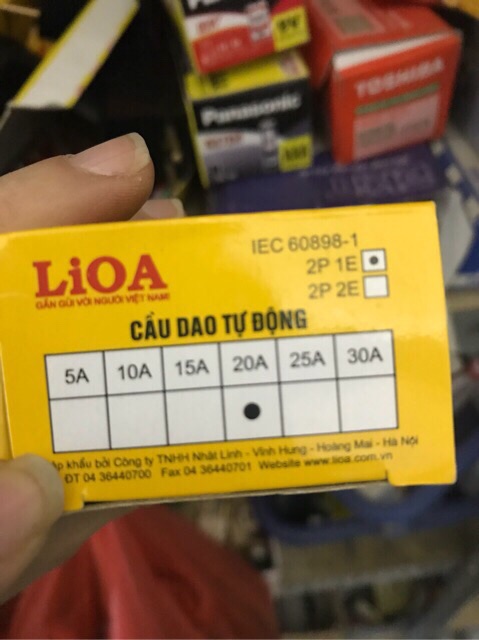 Cầu dao tự động, Át lioa