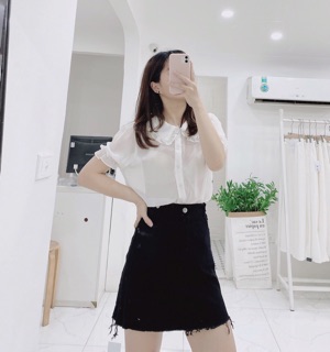 Chân váy kaki ngắn