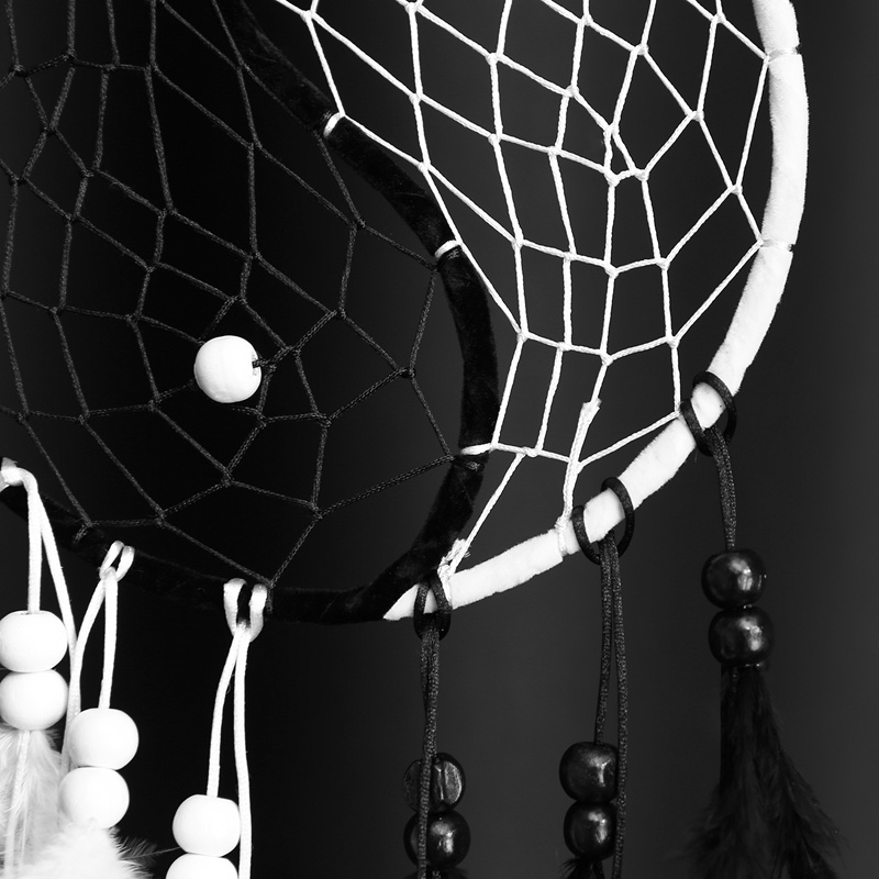 Vòng Bắt Giấc Mơ Âm Dương Màu Trắng Đen Đính Hạt Và Lông Vũ Treo Trang Trí Tường / Xe Hơi