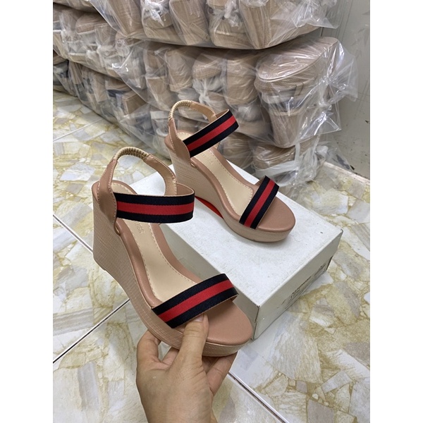 Sandal hậu thun 9p