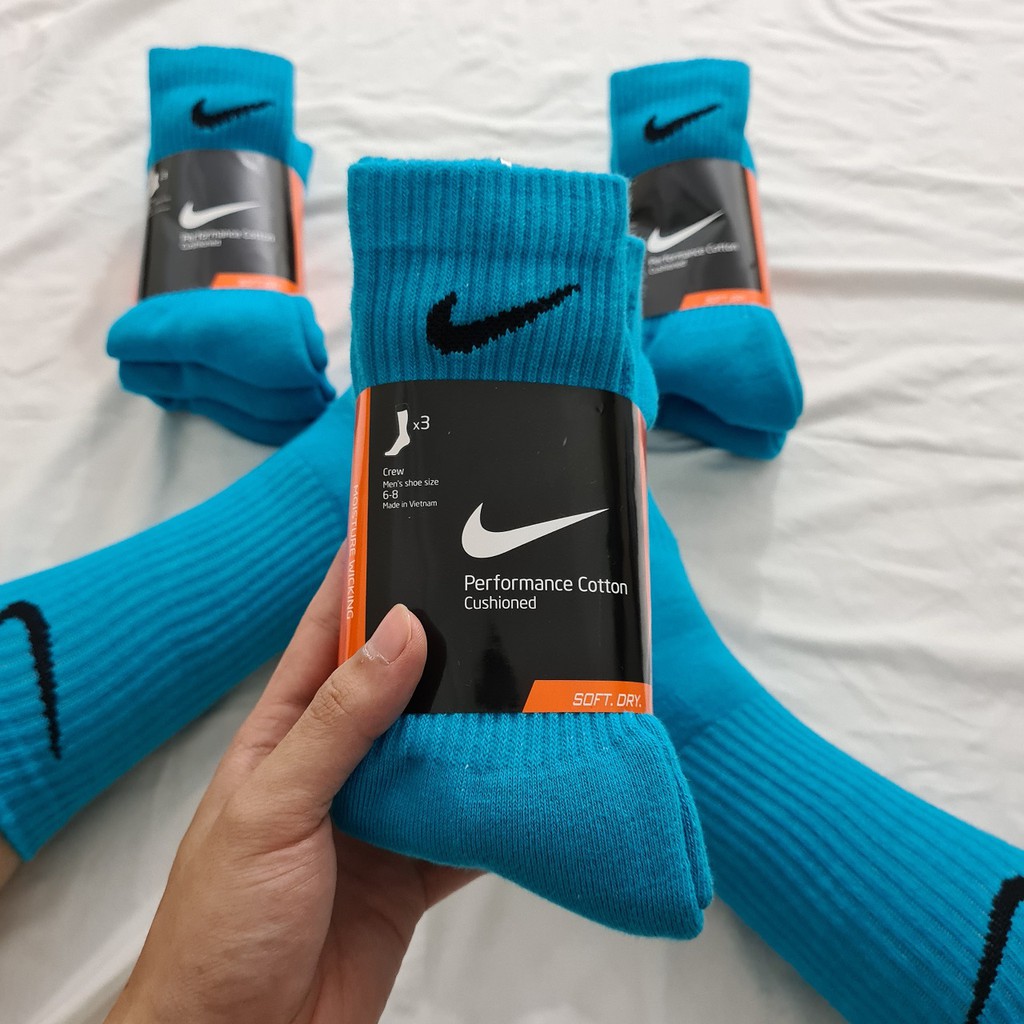 Pack 3 đôi tất thể thao Nike cao cổ màu Blue Mã 3 - Free ship + Quà tặng Loved socks by TatsTats.vn