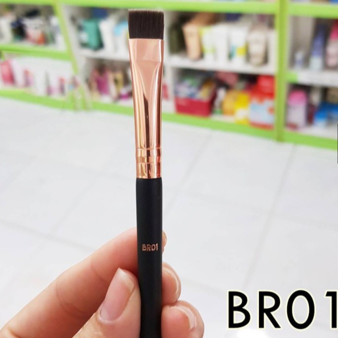 Cọ trang điểm định hình mày đầu bằng BR01 - Cọ Tán Mày Đầu Dẹp Vacosi BR01