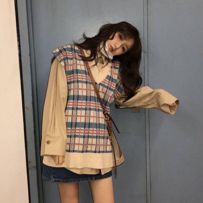 Áo ghi lê len cổ chữ V họa tiết kẻ sọc phong cách Hàn Quốc trẻ trung thời trang | BigBuy360 - bigbuy360.vn