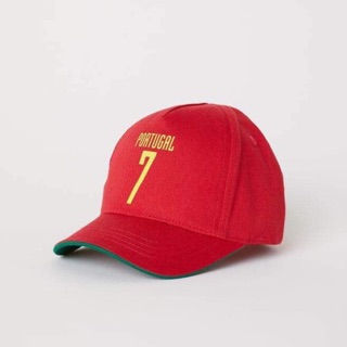 Mũ cầu thủ đá bóng HM thu thuy nguyen