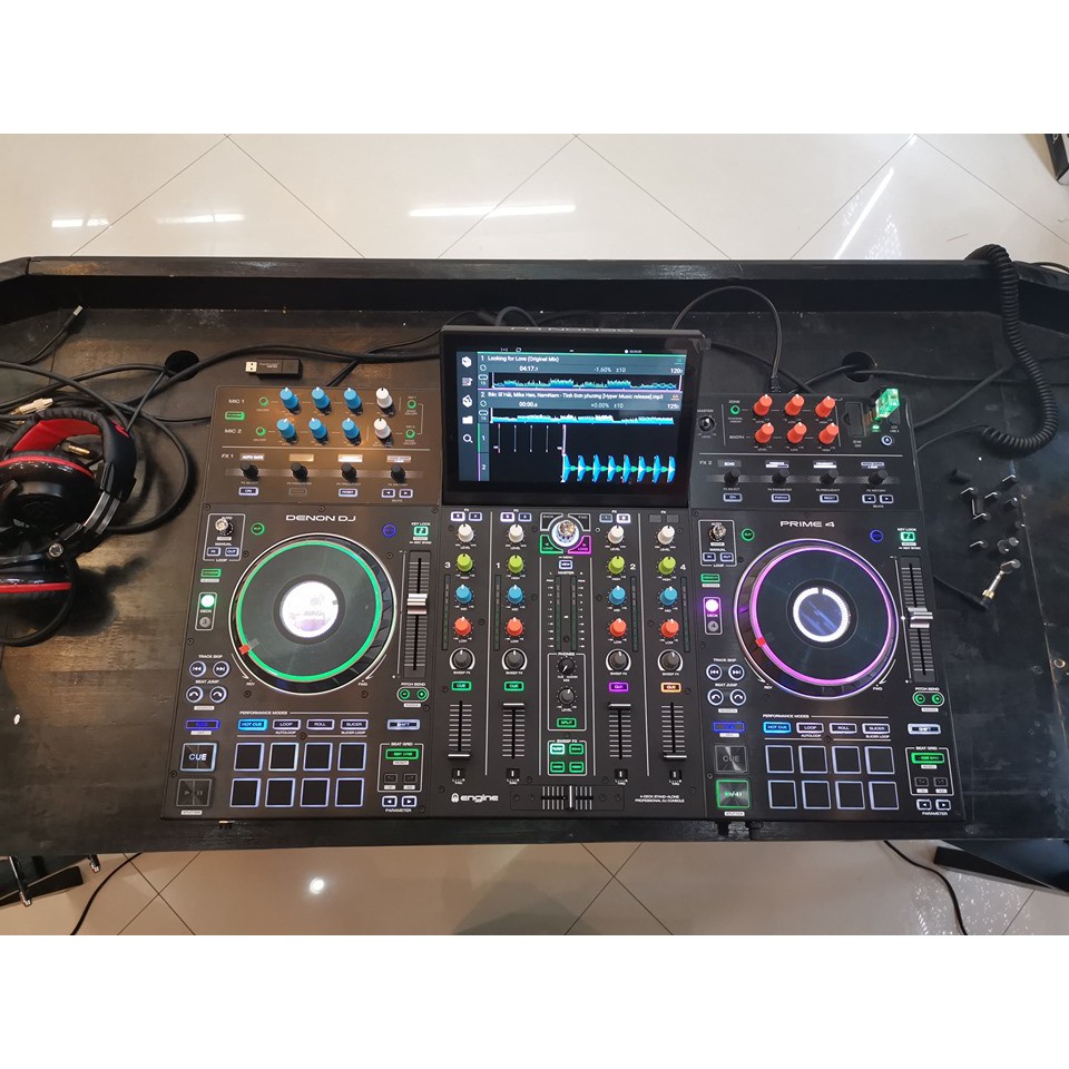 Bàn DJ Denon Prime 4