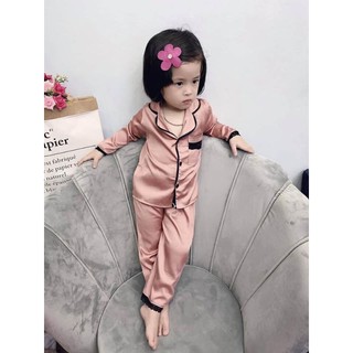 Bộ pizama lụa phối ren cho bé gái