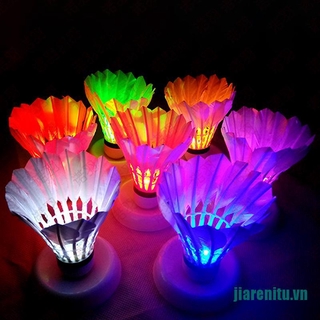 Bộ 4 quả cầu lông có đèn led phát sáng
