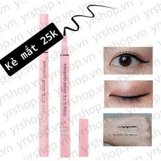 Áo phông + kẻ mắt