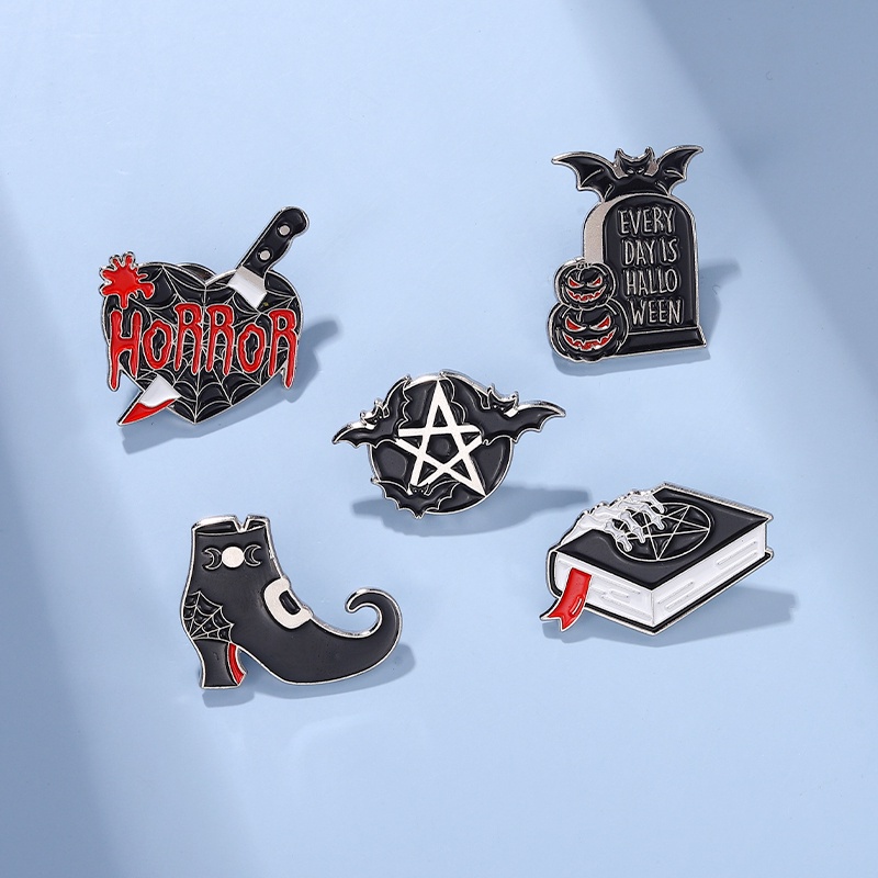 Bộ 5 huy hiệu cài áo QIHE JEWELRY hình đầu lâu phong cách Halloween độc đáo