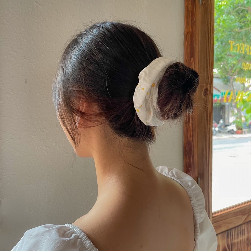 Đồ buộc tóc scrunchies hoa cúc nhiều màu sắc