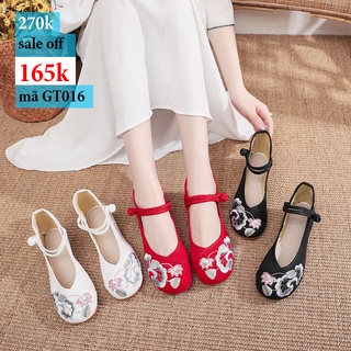 Giày thêu hoa sen đế thấp dây cài GT016