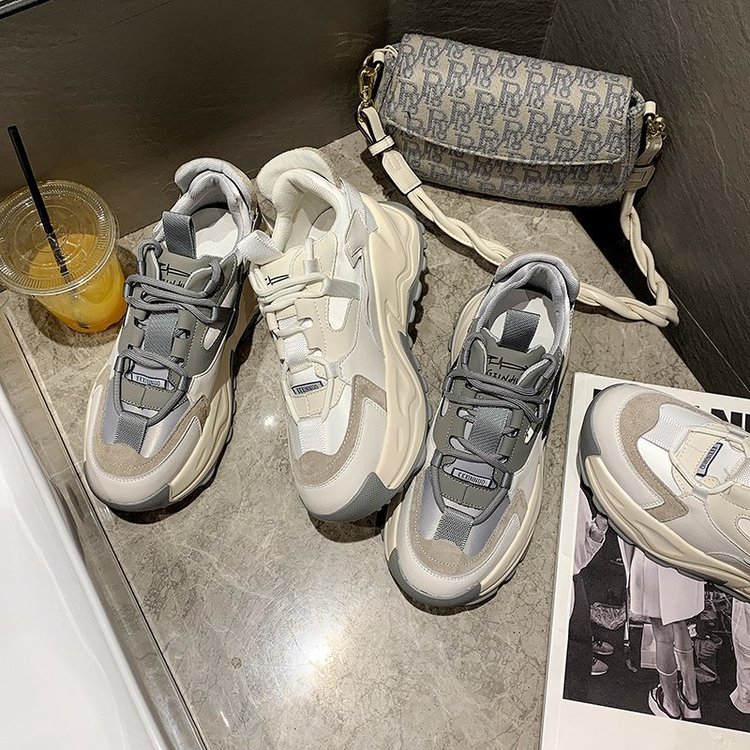 Giày Sneaker Mũi Tròn Cột Dây Thoải Mái Cho Nữ