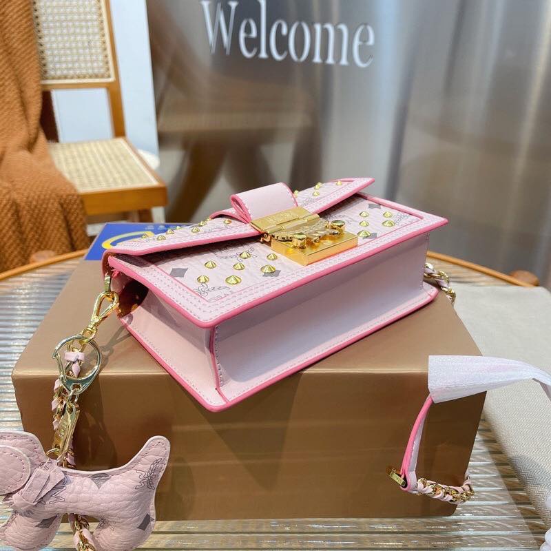 TÚI DA ĐEO CHÉO MCM CAO CẤP