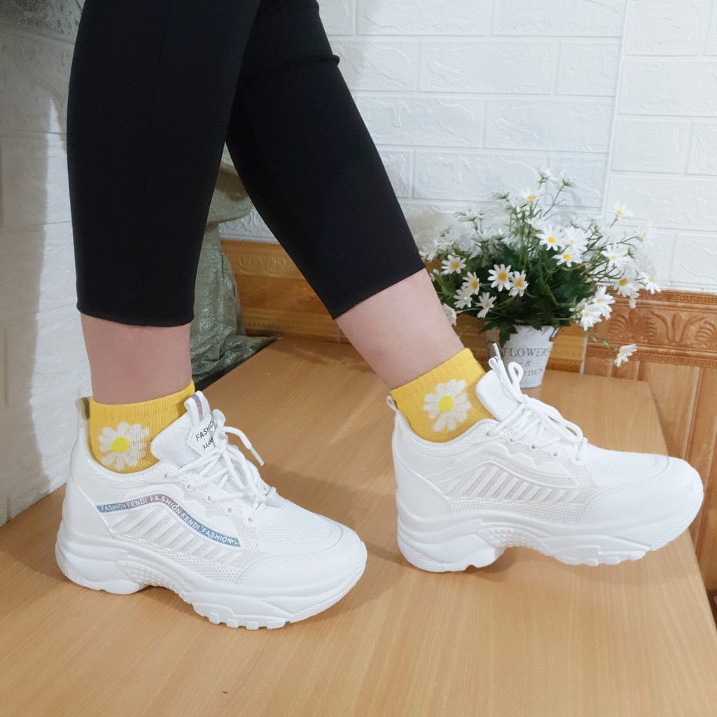 giày thể thao nữ trắng ulzzang kiểu dáng sneaker hàng đẹp giá rẻ HV08