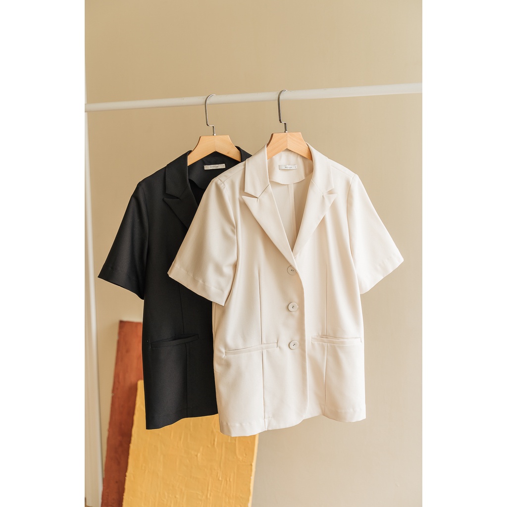 Áo blazer ngắn tay MADELEN màu trơn dáng basic