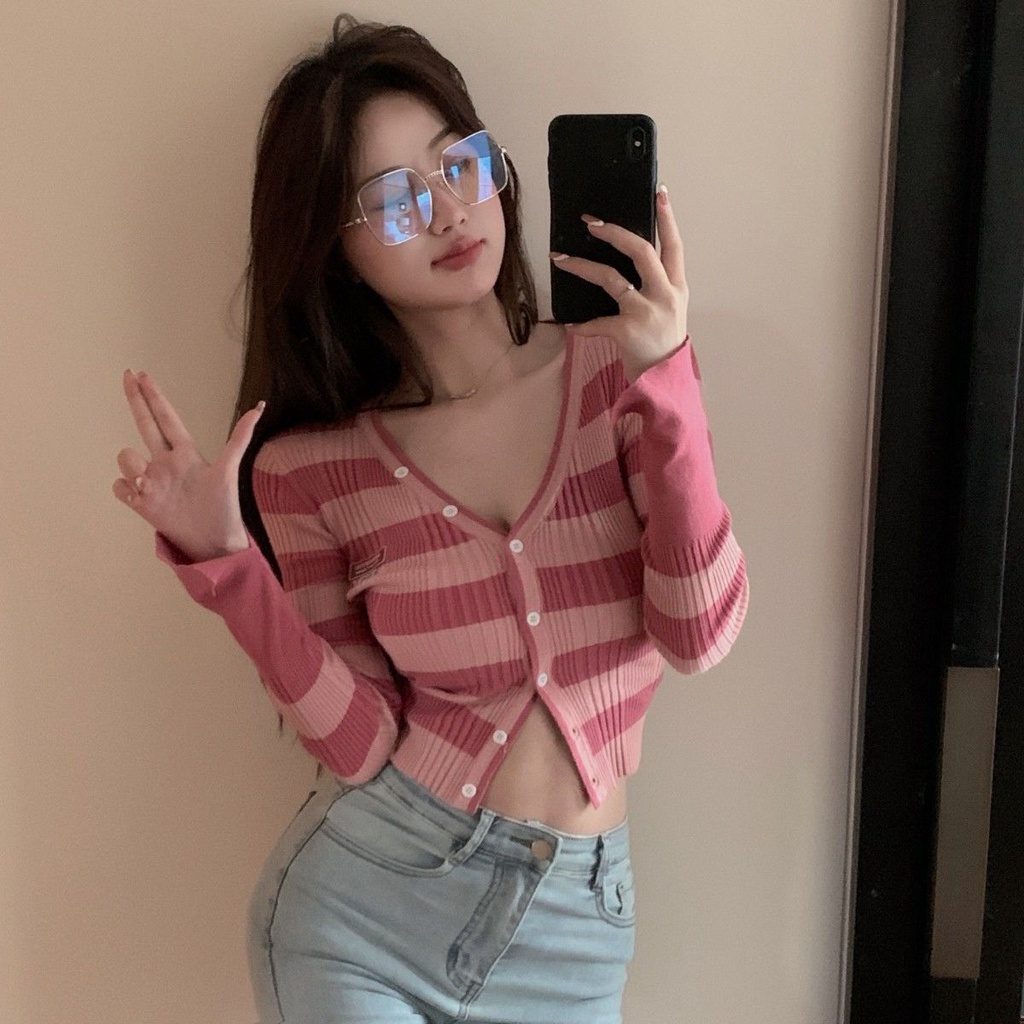 Striped knitted cardigan women's spring 2022 new short tight inner and outer bottomed shirt long sleeved top