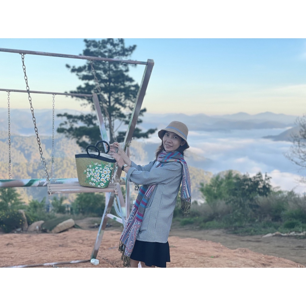 Túi cói  viền nẹp da vẽ handmade