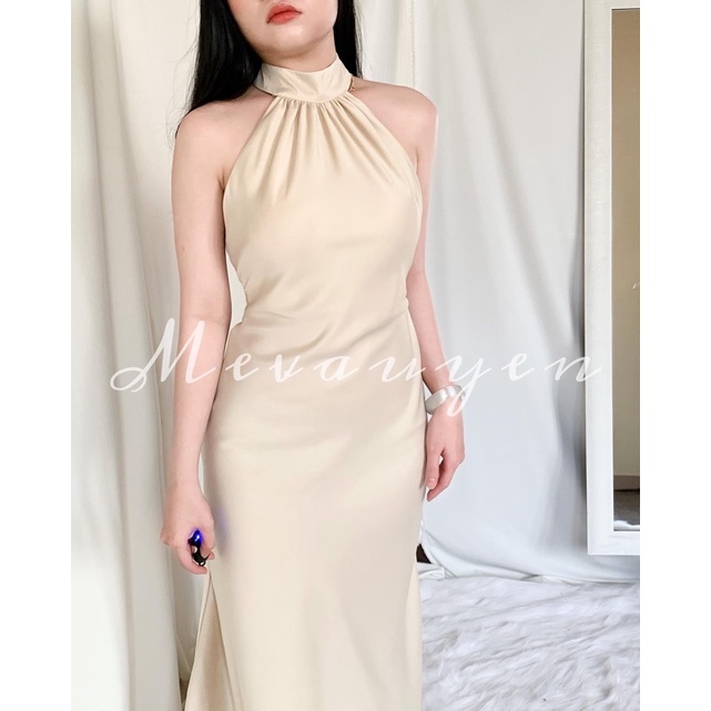 Đầm yếm lụa đuôi cá