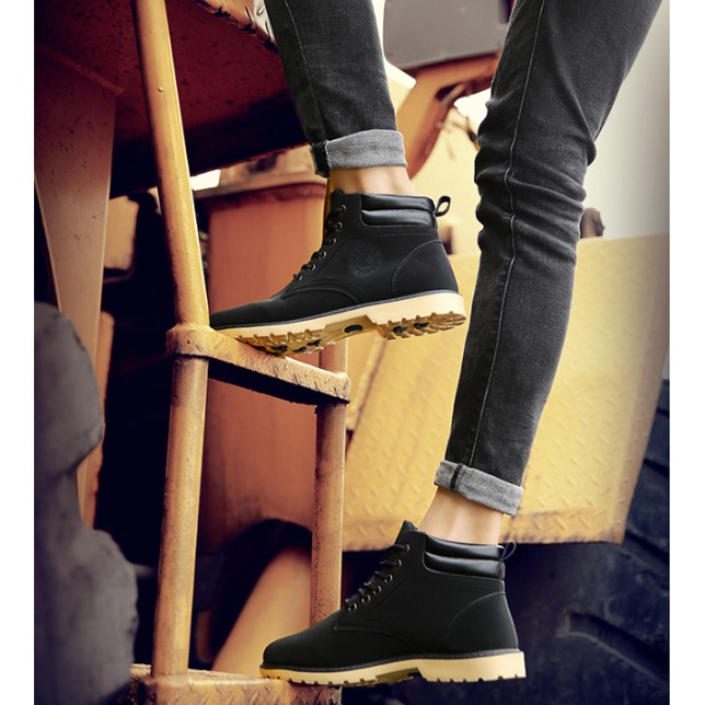 [Mã FAGREAT245 giảm 8% tối đa 50K đơn từ 250K] Giày Boot Nam GN261 | BigBuy360 - bigbuy360.vn