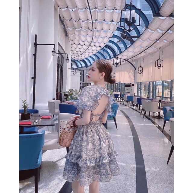 Đầm xòe họa tiết thổ cẩm bèo nơ ngực hở lung-Đầm maxi biển