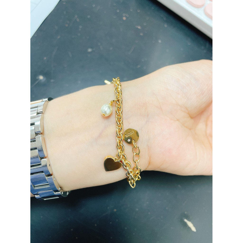 Vòng tay  phối hạt ngọc trai và ngôi sao phong cách retro sang trọng