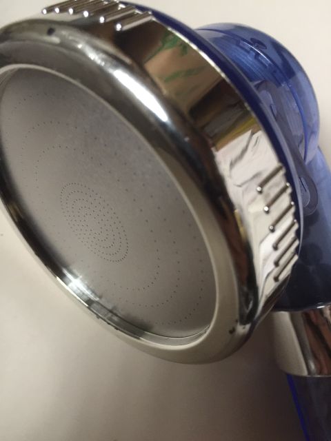 Bát sen tắm tăng áp có hạt nano lọc, mặt bát sen inox phun kim, tay sen tiết kiệm nước