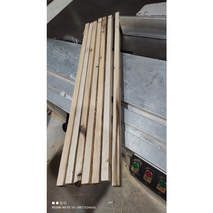 10 Thanh gỗ thông Vuông 1,2cm/1,7cm/2cm/2,7cm x Dài 60/80/100/120cm - Thanh gỗ thông diy tặng