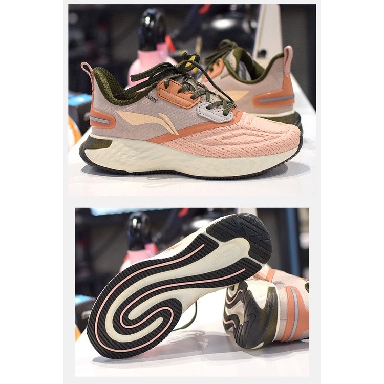 Giày thể thao nữ