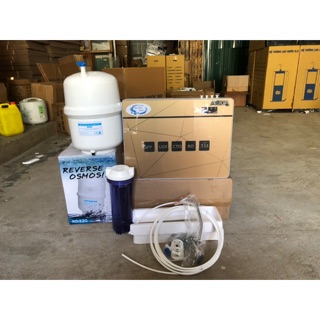 Máy lọc nước Ro Aqua lead thông minh