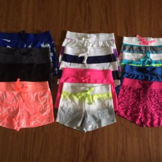 Quần short nỉ bé gái