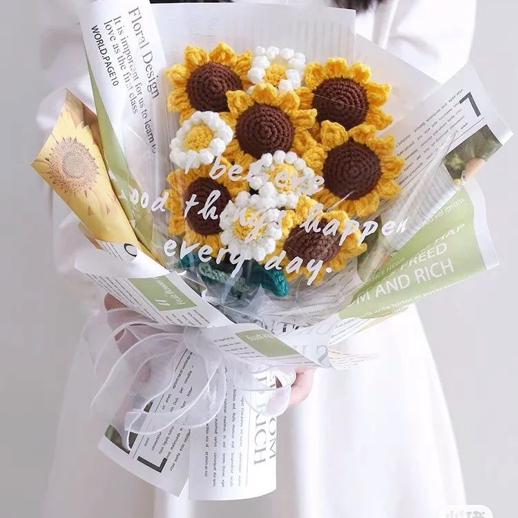 Bó Hoa Hướng Dương Đan Len Thủ Công Sáng Tạo Làm Quà Tặng Valentine Cho Bạn Gái