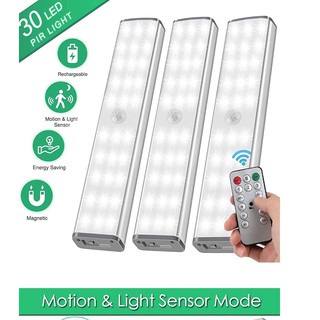 Bộ đèn 30 LED cảm ứng + remote  tích hợp pin sạc dùng trang trí tủ trưng bày , đèn dự phòng , gắn tủ