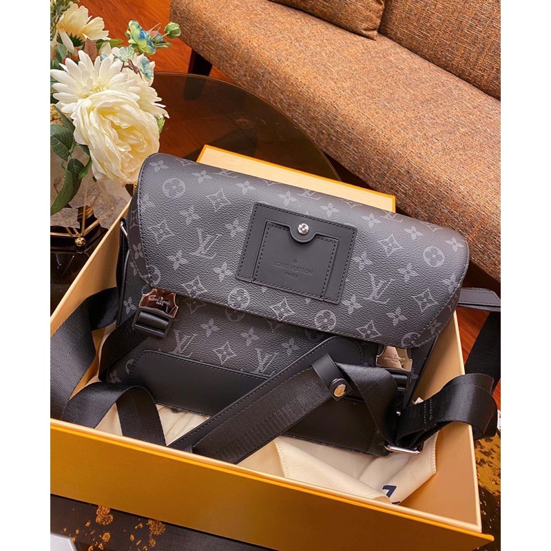 Túi đeo chéo cho nam và nữ Louis Vuitton LV Messenger PM Voyager da thật cao cấp hàng 1-1 vip