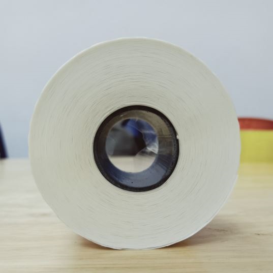 Giấy in mã vạch 35x22 mm 3 tem/ hàng 50m 5800 tem