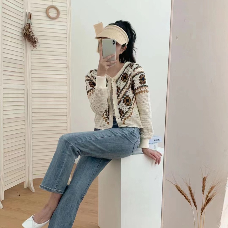 Áo Khoác Cardigan Dệt Kim Tay Dài Dáng Rộng Cài Khuy Họa Tiết Hình Học Dễ Thương