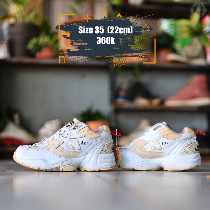 giày chính hãng đã qua sử dụng (new balance)