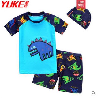 Bộ bơi kèm mũ cho bé trai